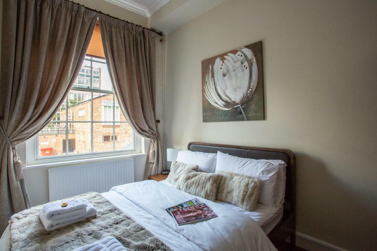 Most Central Luxury Apartment - Sleeps 4 & Free Parking! 체스터 외부 사진